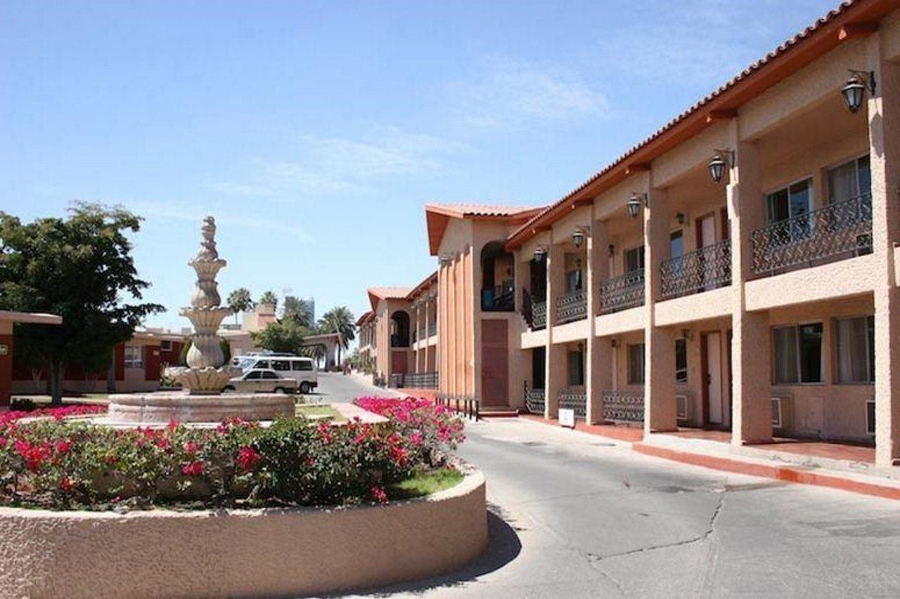 Hotel Gandara Hermosillo Bagian luar foto