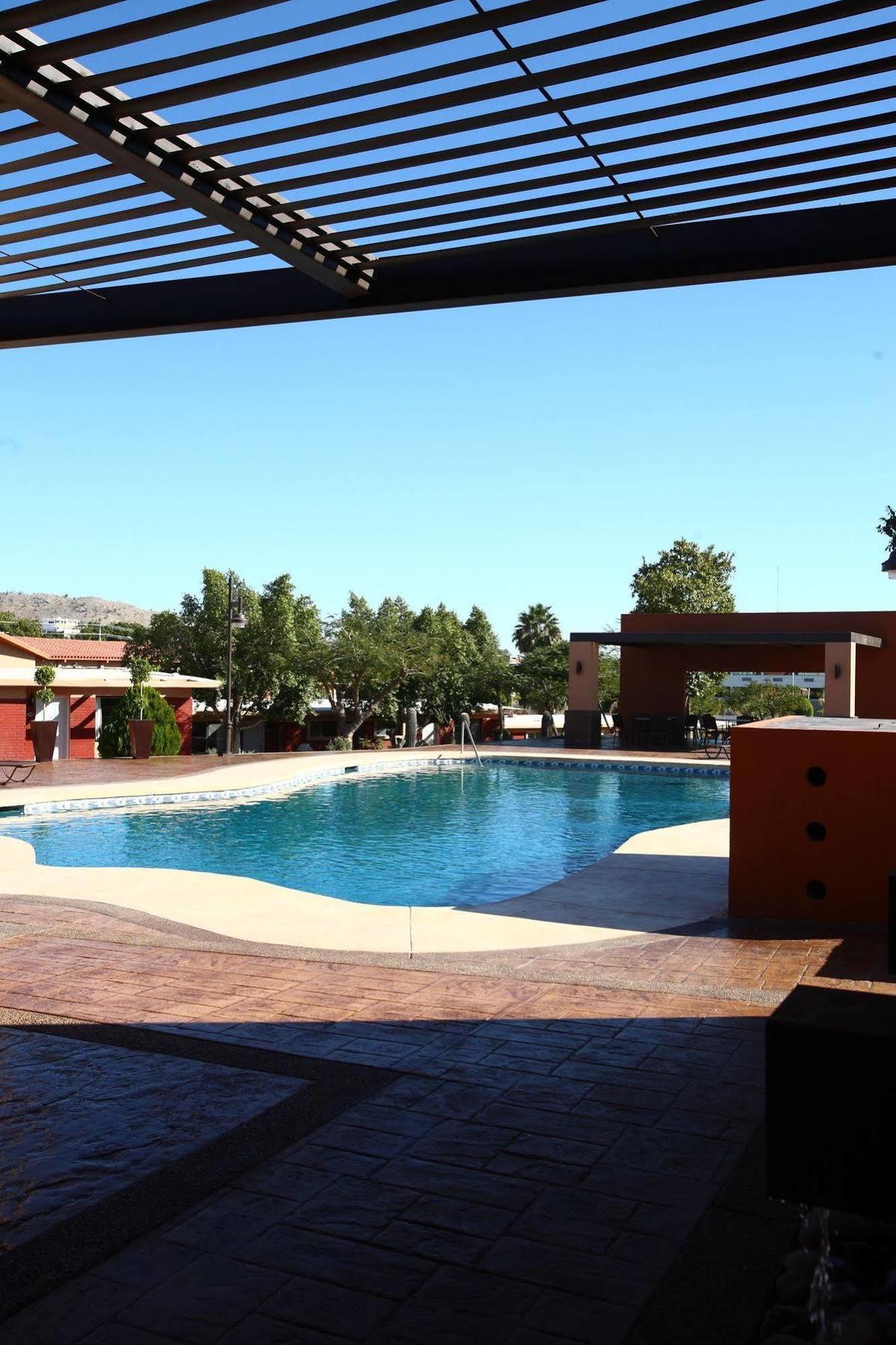 Hotel Gandara Hermosillo Bagian luar foto