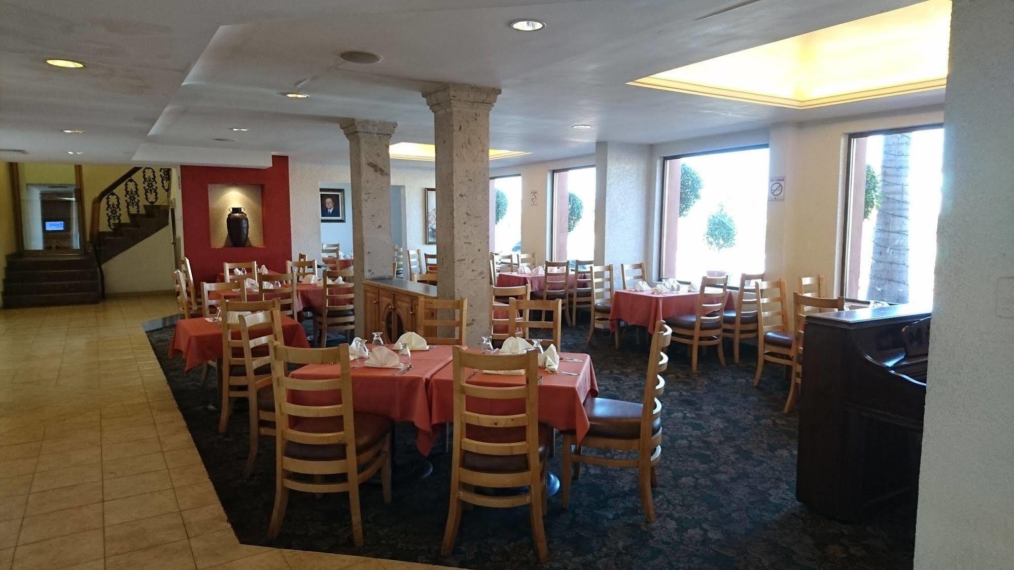 Hotel Gandara Hermosillo Bagian luar foto